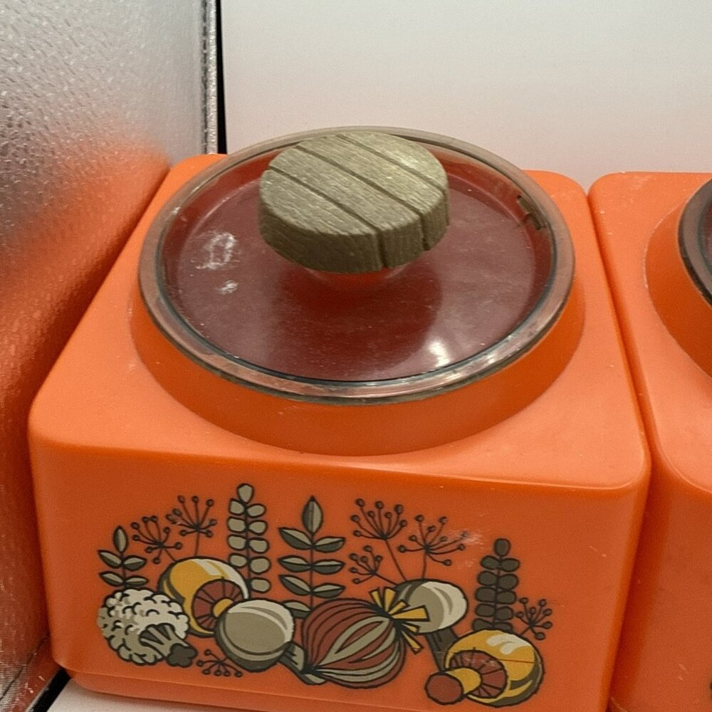 Rubbermaid Storage Bin Set of 3 Canister Containers Orange Mushroom Vintage